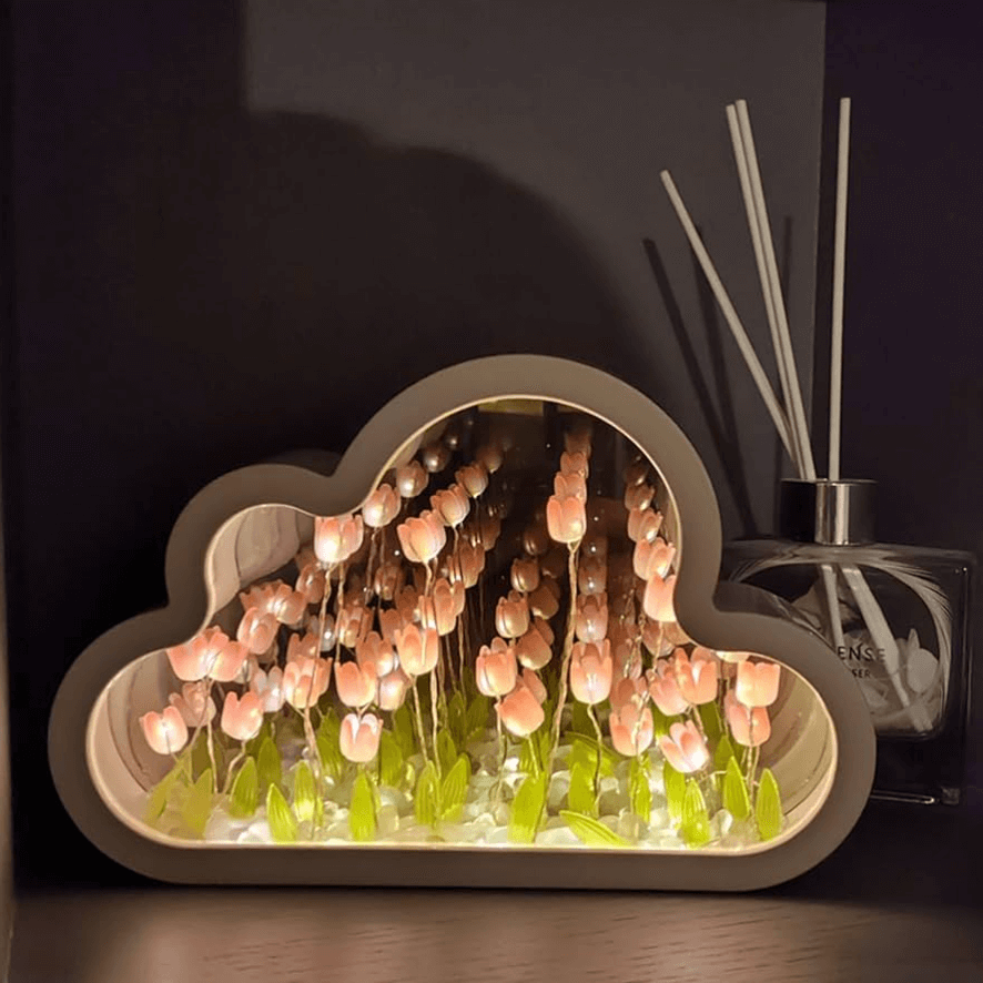 Tulip DreamCloud™ - Magic Mirror Lamp